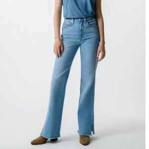 AMO LIZ SPLIT FLARE  'INFATUATION' NWT sz 23